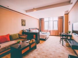 Maple Palace Hotel, hotel v destinaci Kchun-ming