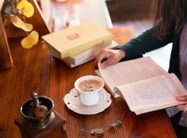 Hangzhou JiuYueJi Bed&Breakfast