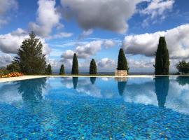 Borgo Poggio Bianco, hotel a Sarteano