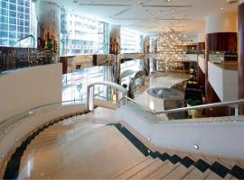 B P International: Hong Kong'da bir otel