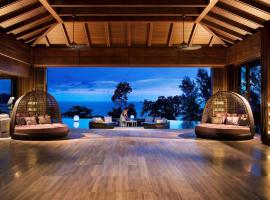 Pullman Phuket Arcadia Naithon Beach, hotel de tip boutique din Plaja Nai Thon