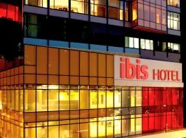 Ibis Hong Kong Central & Sheung Wan