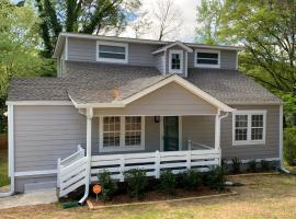 Modern Home:3 Bedroom;2.5 Bath Near M-Benz Stadium, &beta;ί&lambda;&alpha; &sigma;&tau;&eta;&nu; &Alpha;&tau;&lambda;ά&nu;&tau;&alpha;