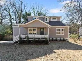 Modern Home:3 Bedroom;2.5 Bath Near M-Benz Stadium