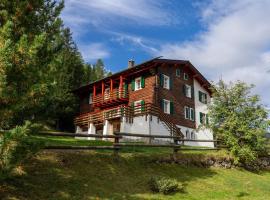QC House - Chalet con Sauna, hotel v destinaci Santa Caterina Valfurva
