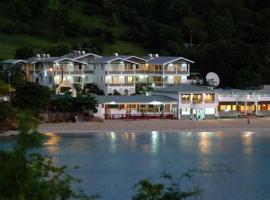 Gem Holiday Beach Resort, hotel en Saint George