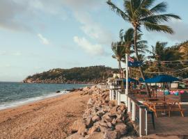 Nomads Magnetic Island, hotel en Nelly Bay