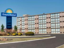 Days Hotel by Wyndham Toms River Jersey Shore, hotel in Toms River