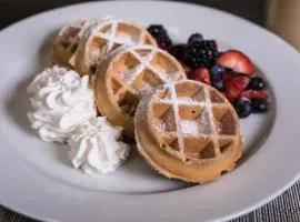 Holiday Inn & Suites Philadelphia W - Drexel Hill by IHG