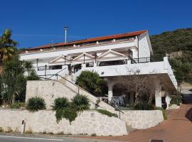 Guest House Galeb, hotel in Supetarska Draga