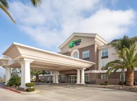 Holiday Inn Express & Suites Yosemite Park Area, an IHG Hotel, hotel with parking in Chowchilla