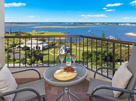 Palmerston Tower on Southport Broadwater, hotel berdekatan Taman Southport Broadwater, Gold Coast