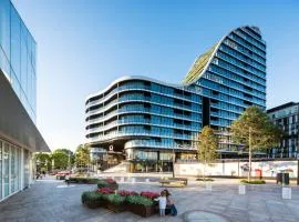 One Global Resorts Green Square