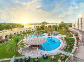 Al Ain Rotana, hotel with pools in Al Ain