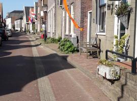 B&B kamers en meer Het Spookhuis: Den Hoorn şehrinde bir otel