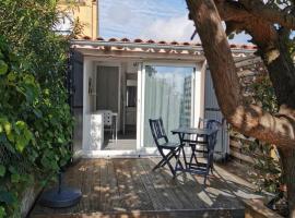 Lou mistraou, hôtel à La Garde