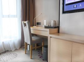 Lavande Hotel Shanwei Four Road City Square, Hotel in Shanwei