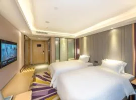 Lavande Hotel Zigong Tanmulin Lantern Park