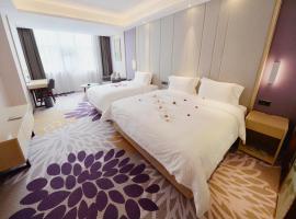 Lavande Hotel Xingyi Jushan Avenue, hotel v destinaci Xiawutun