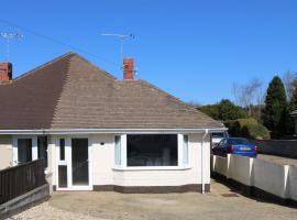 Goldcrest Cottage, rantatalo kohteessa Sandown