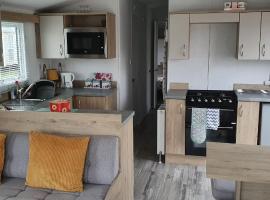 caravan craig tara haven, khách sạn ở Ayr