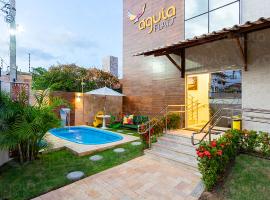 Águia Flats Pousada, guest house in Natal