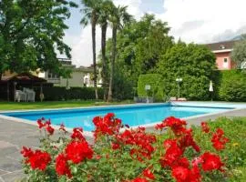 Ferienwohnung mit Garten und Pool in Ascona