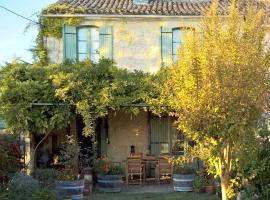 Les Glycines Bed & Breakfast, ξενοδοχείο με πάρκινγκ σε Eymet