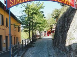 Via Funicolare, hotel Como Funicular környékén Brunatéban