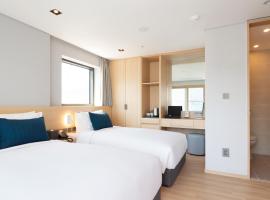 Connect Busan Hotel & Residence: Busan şehrinde bir otel