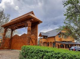 Casa Maramureșeană Larisa, hotel em Breb