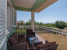 Comfortable apartment in Bartići, beach hotel in Labin