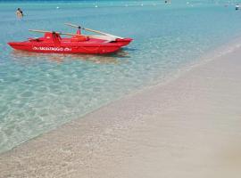 Coast to Coast Salento Sea Rooms, מלון בטורה לפילו