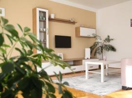 Apartments Marina, hotel in Sveti Filip i Jakov