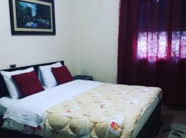 Hotel Aroma, hotel v destinaci Polisi i Vogël