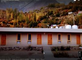 Darwesh Hotel Hunza, hotel v destinaci Baltit