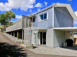Harakeke House Downstairs - Ohakune Unit, hotel en Ohakune