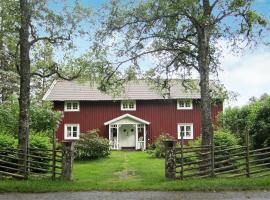 5 person holiday home in JÖNKÖPING-By Traum, hotel in Norrahammar