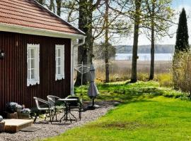 5 person holiday home in KRISTINEHAMN, pet-friendly hotel in Edet