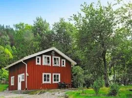 8 person holiday home in UDDEVALLA-By Traum
