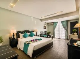 The Sunriver Boutique Hotel Hue