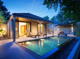MUTHI MAYA Forest Pool Villa Resort - SHA Plus Certified, golfový hotel v destinaci Mu Si