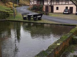 Studio Haus Lindenteichblick, cheap hotel in Atzenhausen