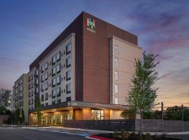 EVEN Hotel Alpharetta - Avalon Area, an IHG Hotel، فندق في ألفاريتا