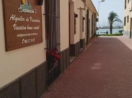 Apartamentos La Encarnaci&oacute;n III, hotel de golf en Los Alc&aacute;zares