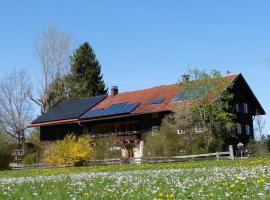 Ferienhof Hiemer, hotel di Sulzberg