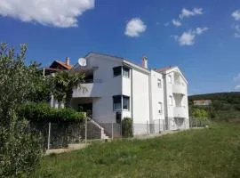 Apartments Maleo