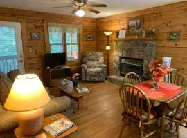 Misty Creek Log Cabins