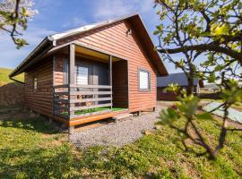 Domki Pod Rozt&oacute;czką, casa de muntanya a Hoczew
