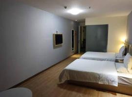 7Days Inn Jieyang Paotai Chaoshan Airport、Jieyangのホテル